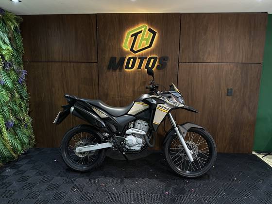HONDA XRE 300 ADVENTURE HONDA XRE 300 ADVENTURE